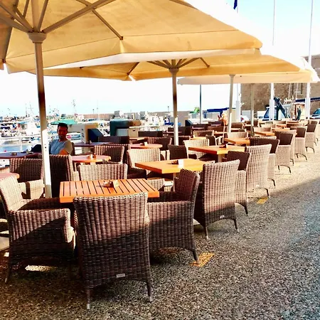 Faros Gardens B101 Paphos