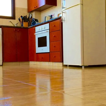 Apartamento Faros Gardens B101 Paphos
