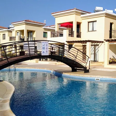 Apartamento Faros Gardens B101 *